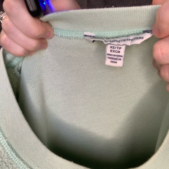 American Eagle sweater - Picture 5 of 5